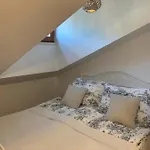 Mujo كريس